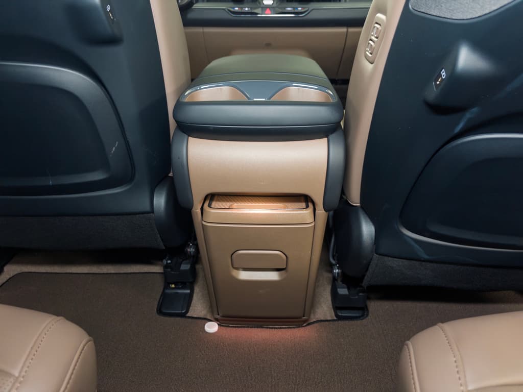 2024 Kia EV9 view 33