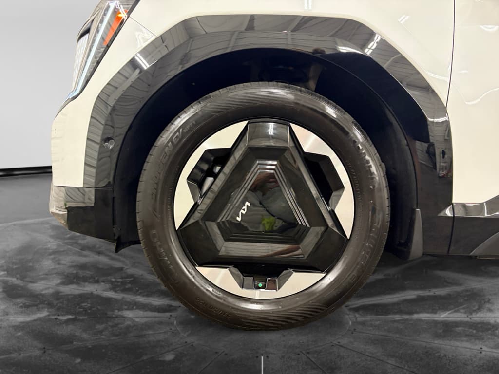 2024 Kia EV9 view 20