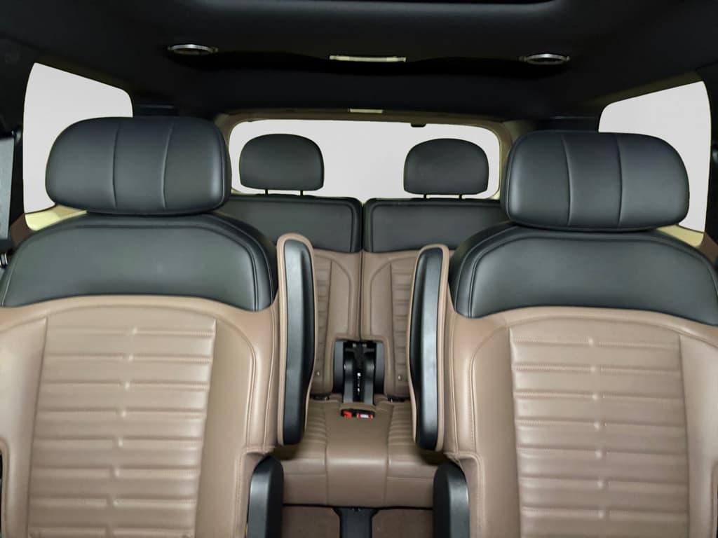 2024 Kia EV9 view 16