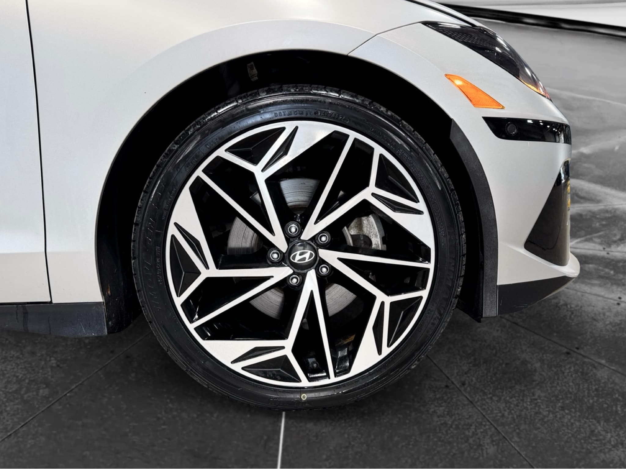 2023 Hyundai IONIQ 6 view 36