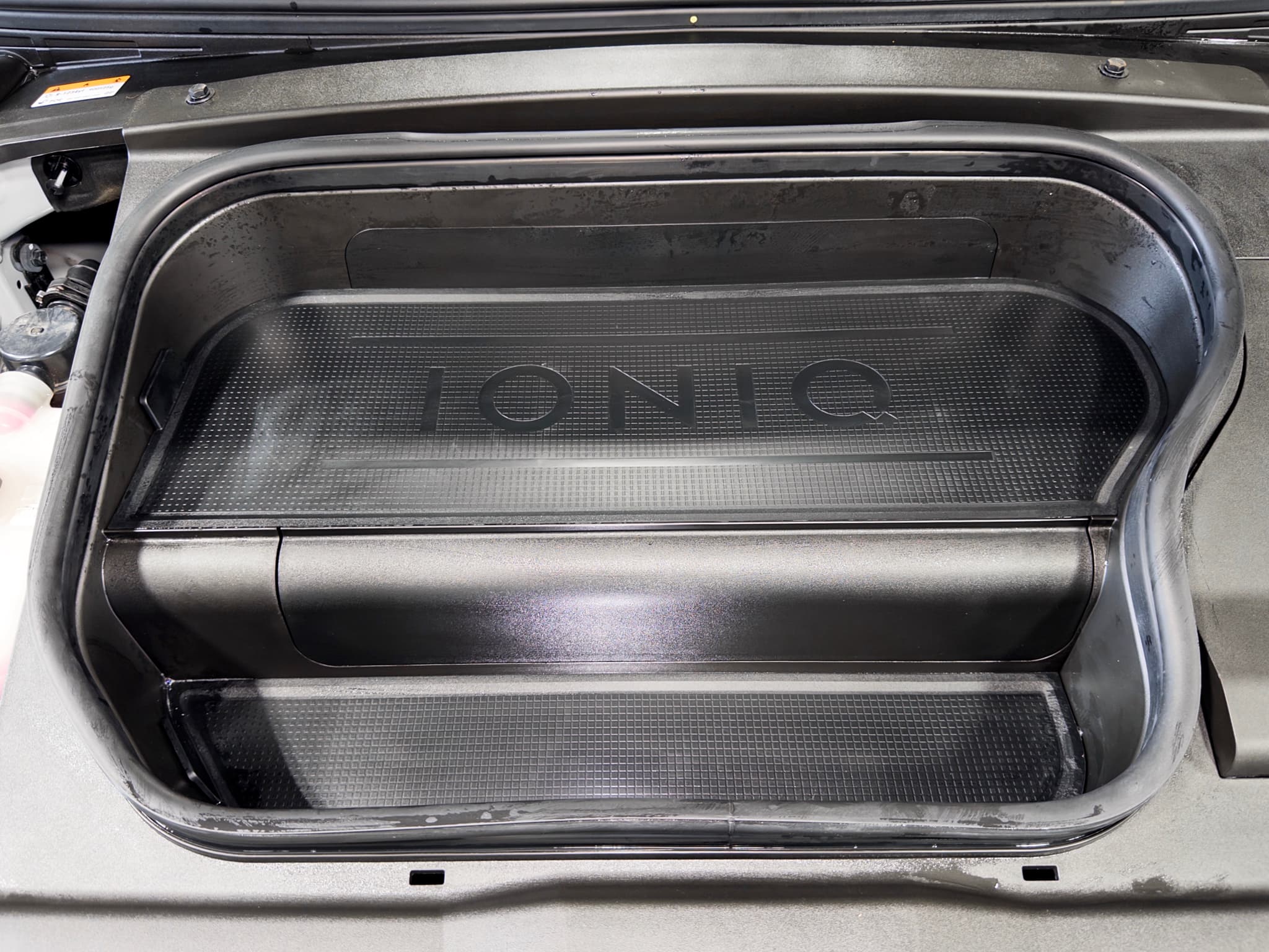 2023 Hyundai IONIQ 6 view 25