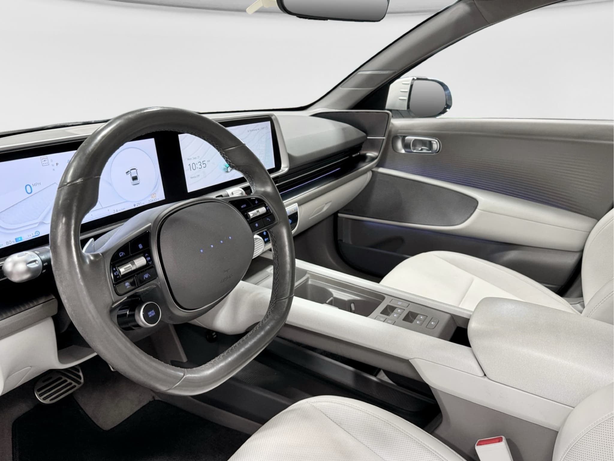 2023 Hyundai IONIQ 6 view 17