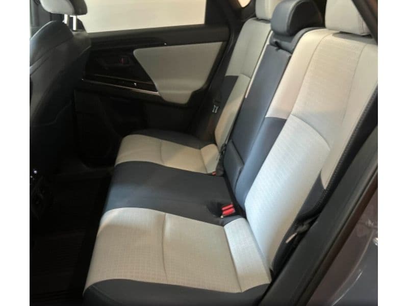 2023 Subaru Solterra view 6
