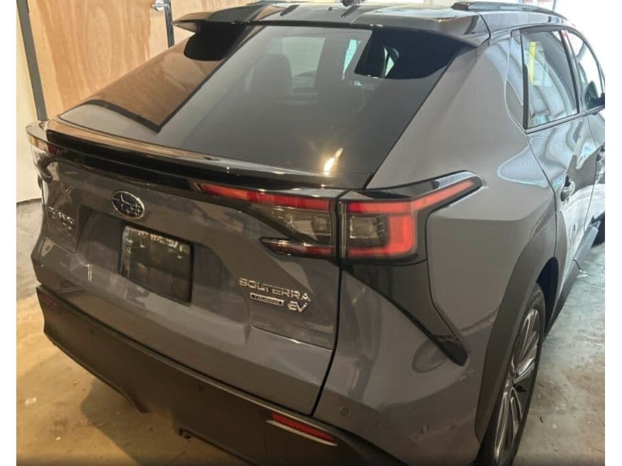 2023 Subaru Solterra view 3