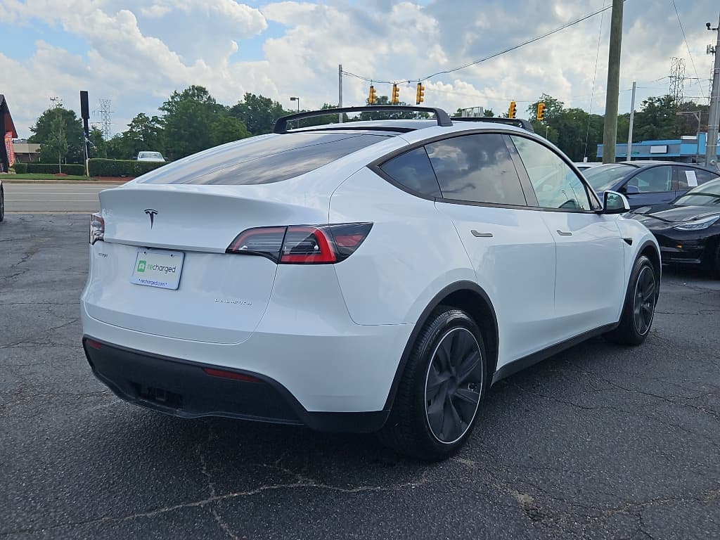 2020 Tesla Model Y view 3