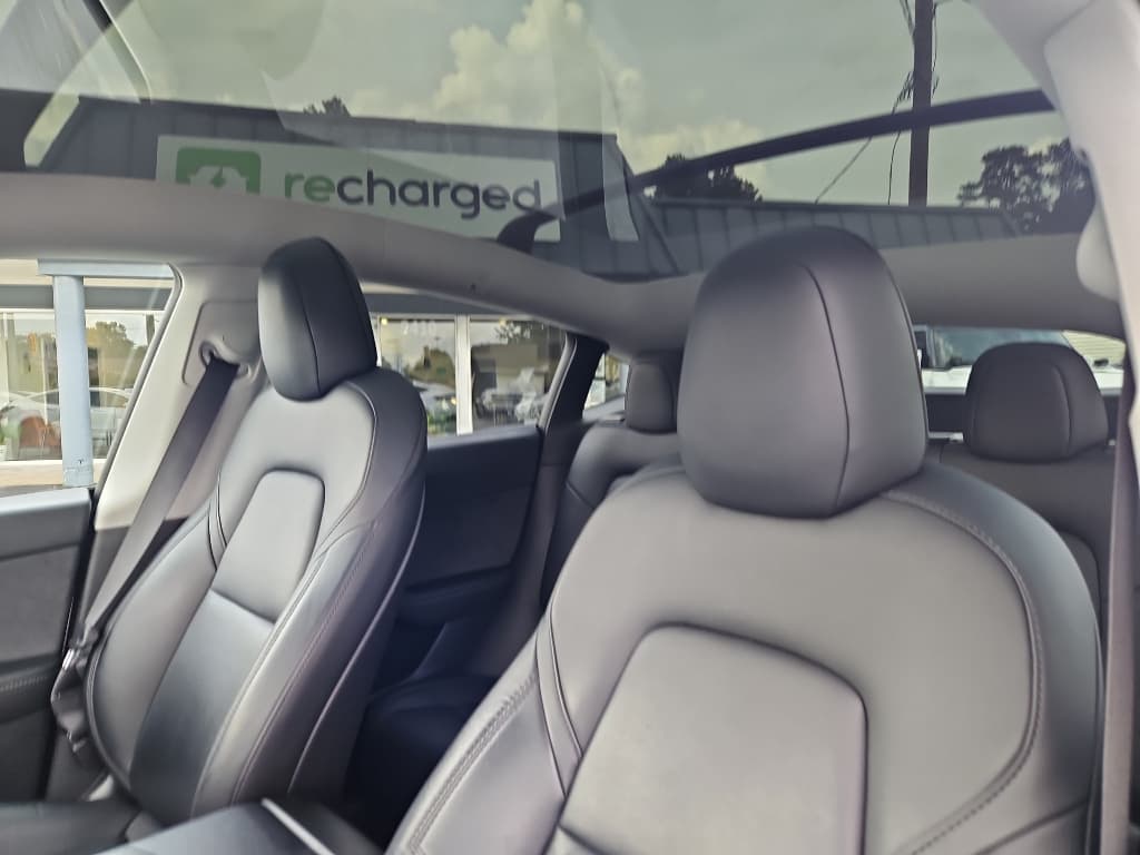 2020 Tesla Model Y view 17
