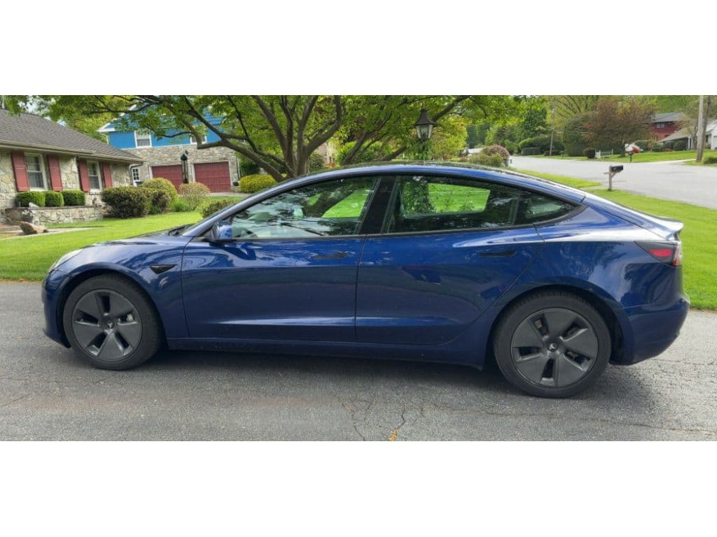 2021 Tesla Model 3 view 2