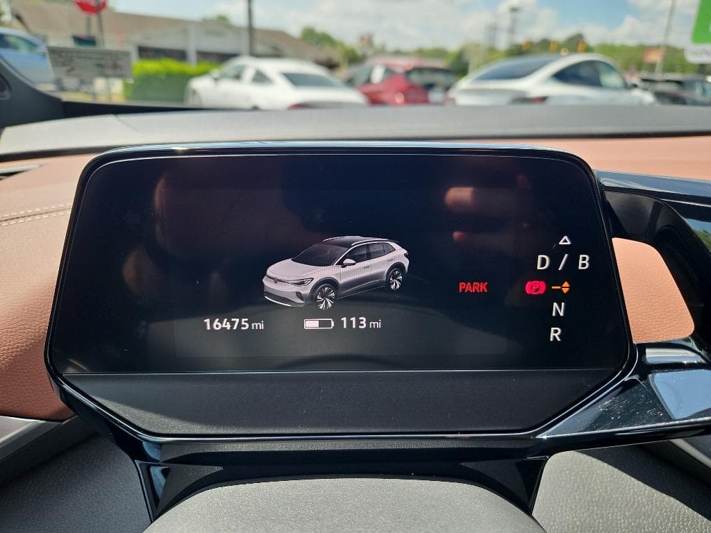 2021 Volkswagen ID.4 view 10
