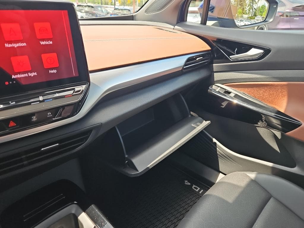 2021 Volkswagen ID.4 view 14
