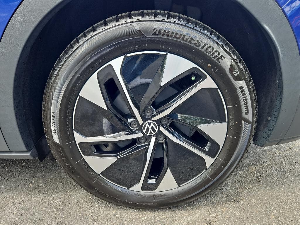 2021 Volkswagen ID.4 view 23