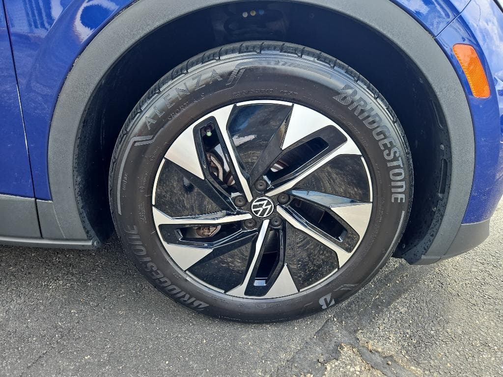 2021 Volkswagen ID.4 view 27