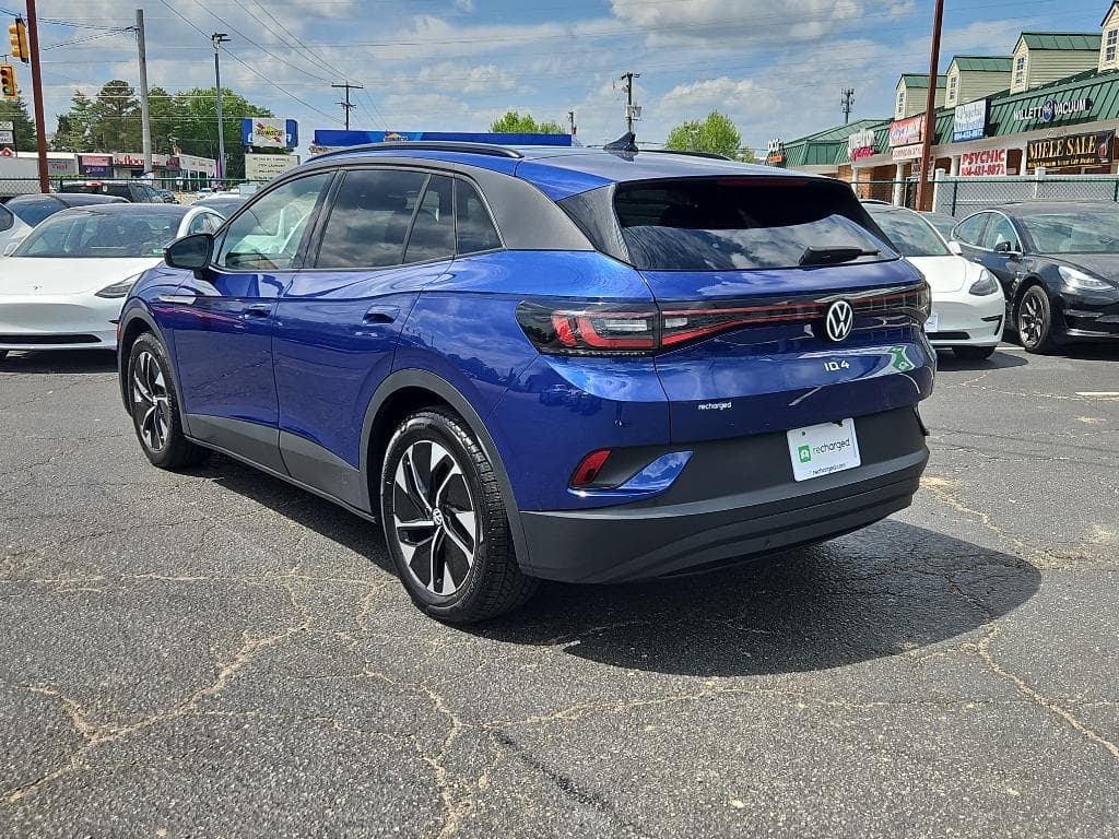 2021 Volkswagen ID.4 view 2