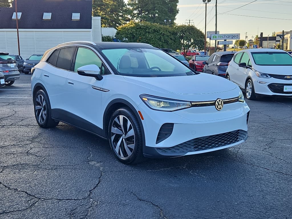 2021 Volkswagen ID.4 view 4