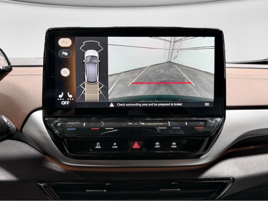 2023 Volkswagen ID.4 view 14