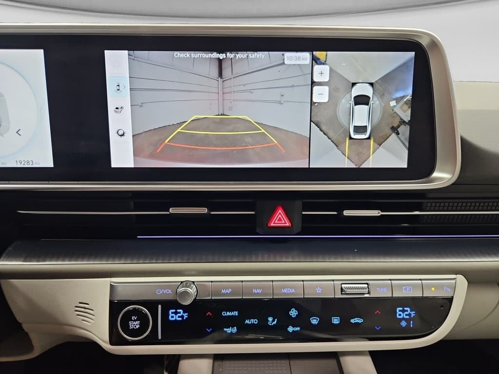 2023 Hyundai IONIQ 6 view 5