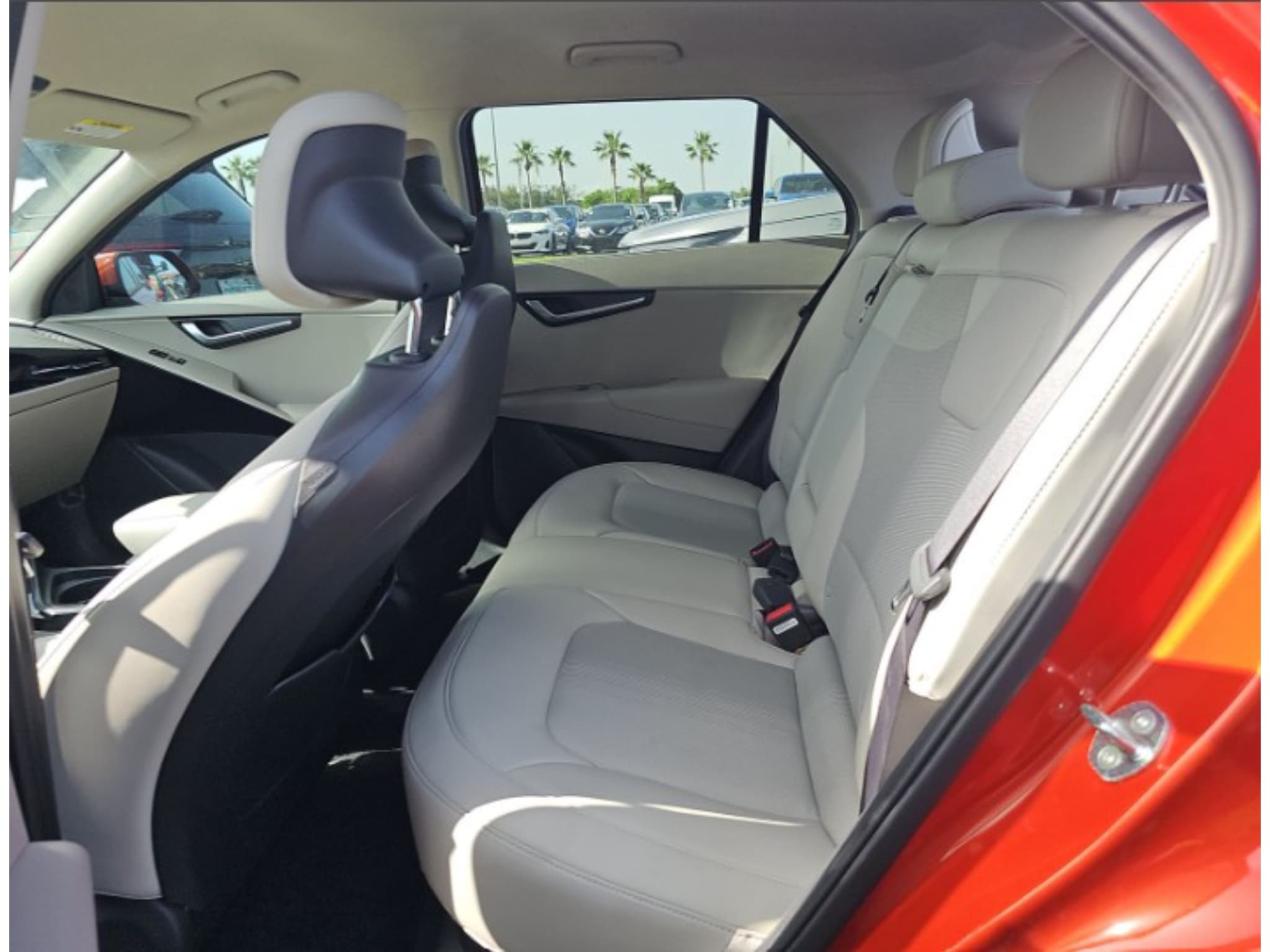 2023 Kia Niro EV view 6
