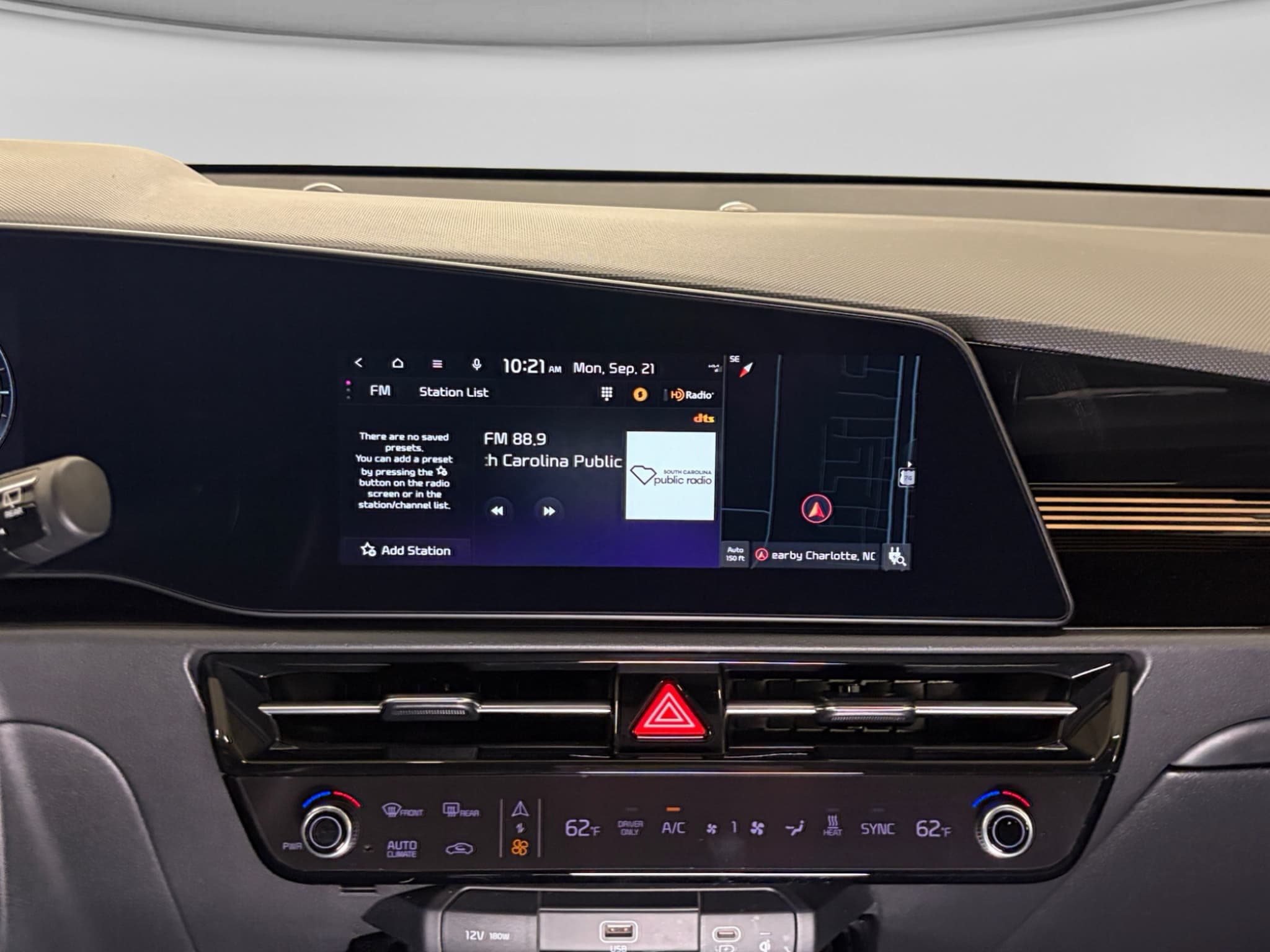 2023 Kia Niro EV view 10