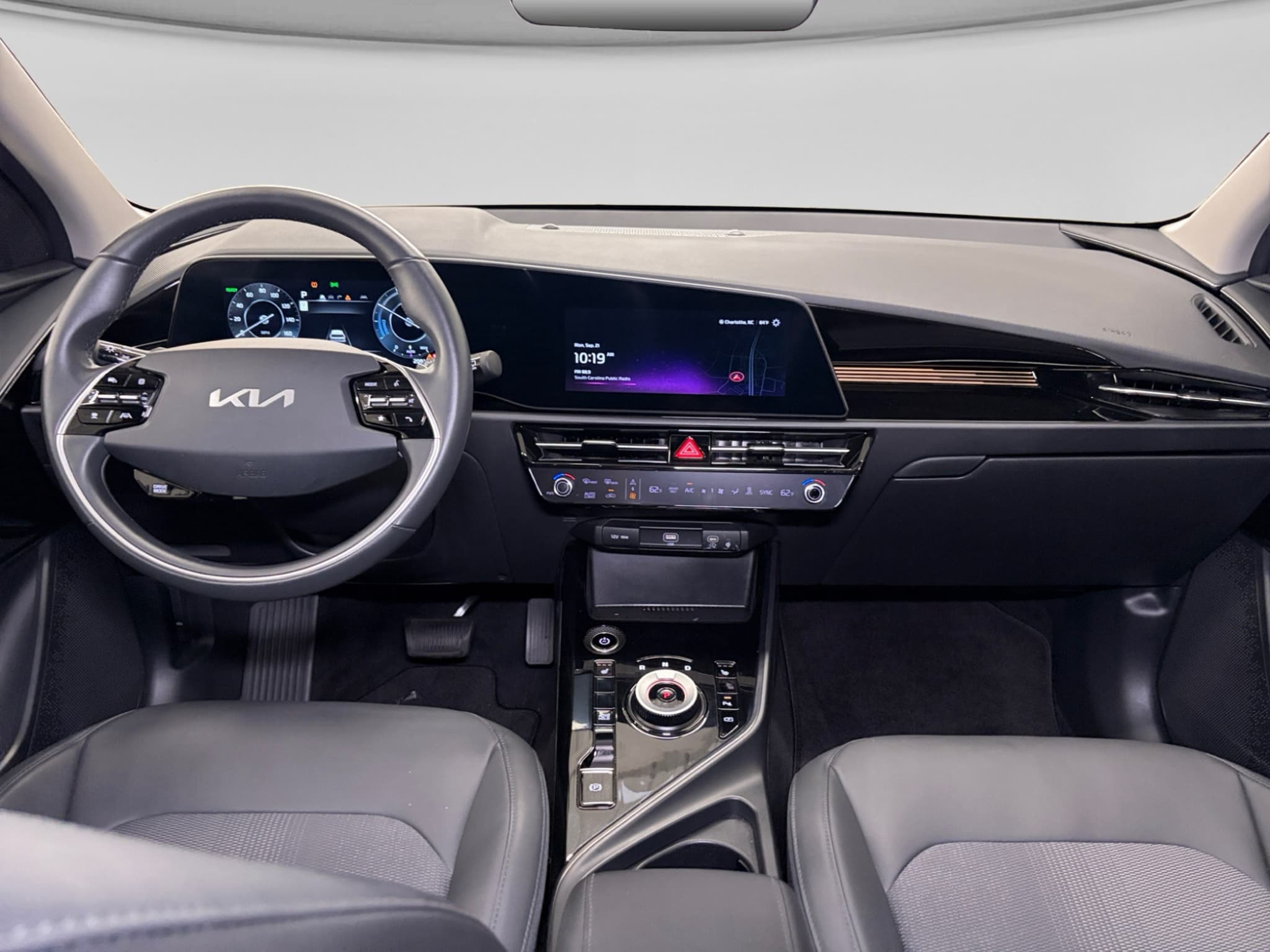 2023 Kia Niro EV view 15