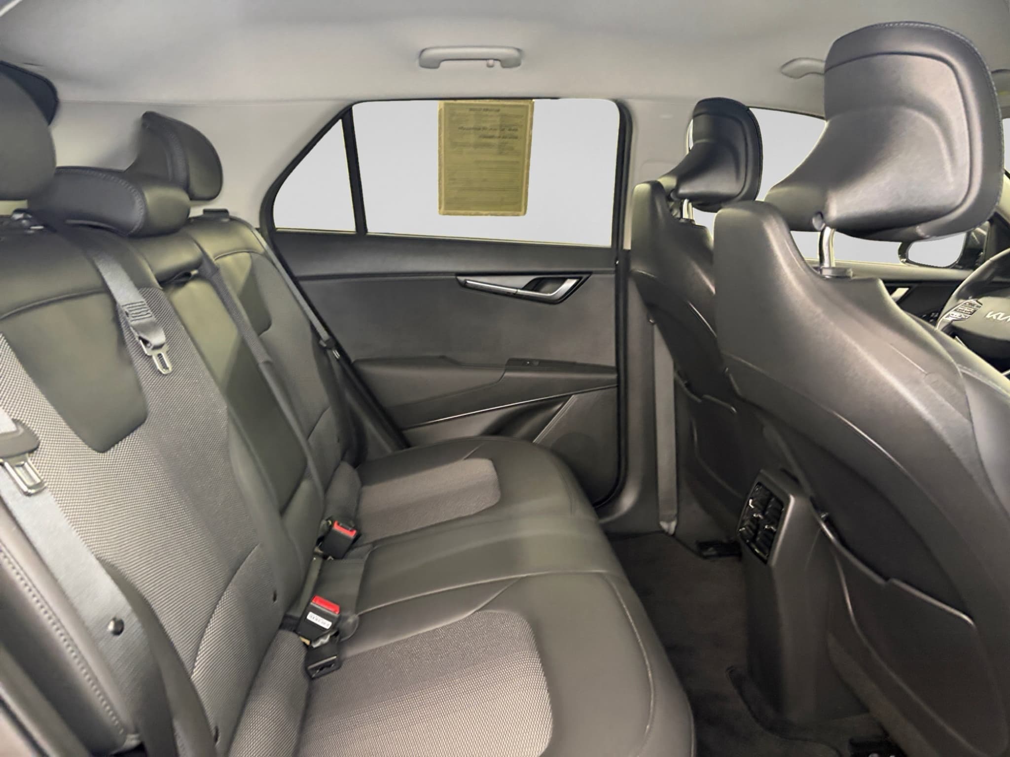 2023 Kia Niro EV view 21