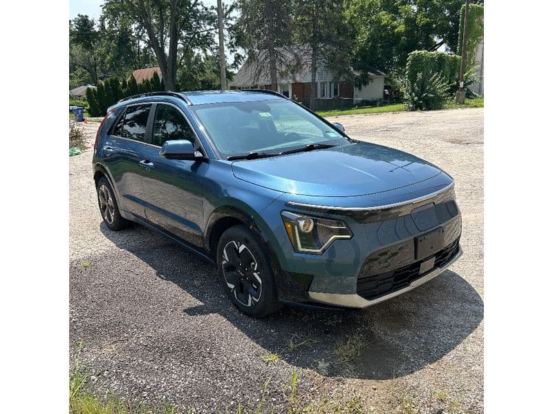 2023 Kia Niro EV view 7