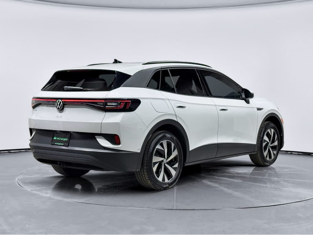 2023 Volkswagen ID.4 view 3