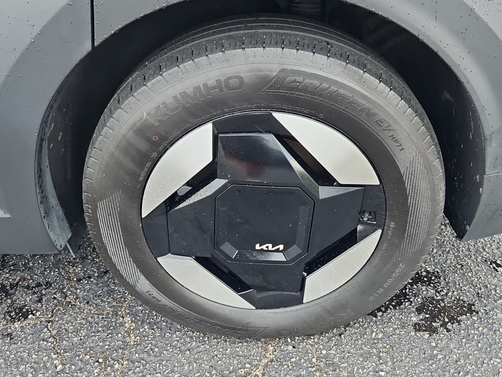 2024 Kia EV9 view 31