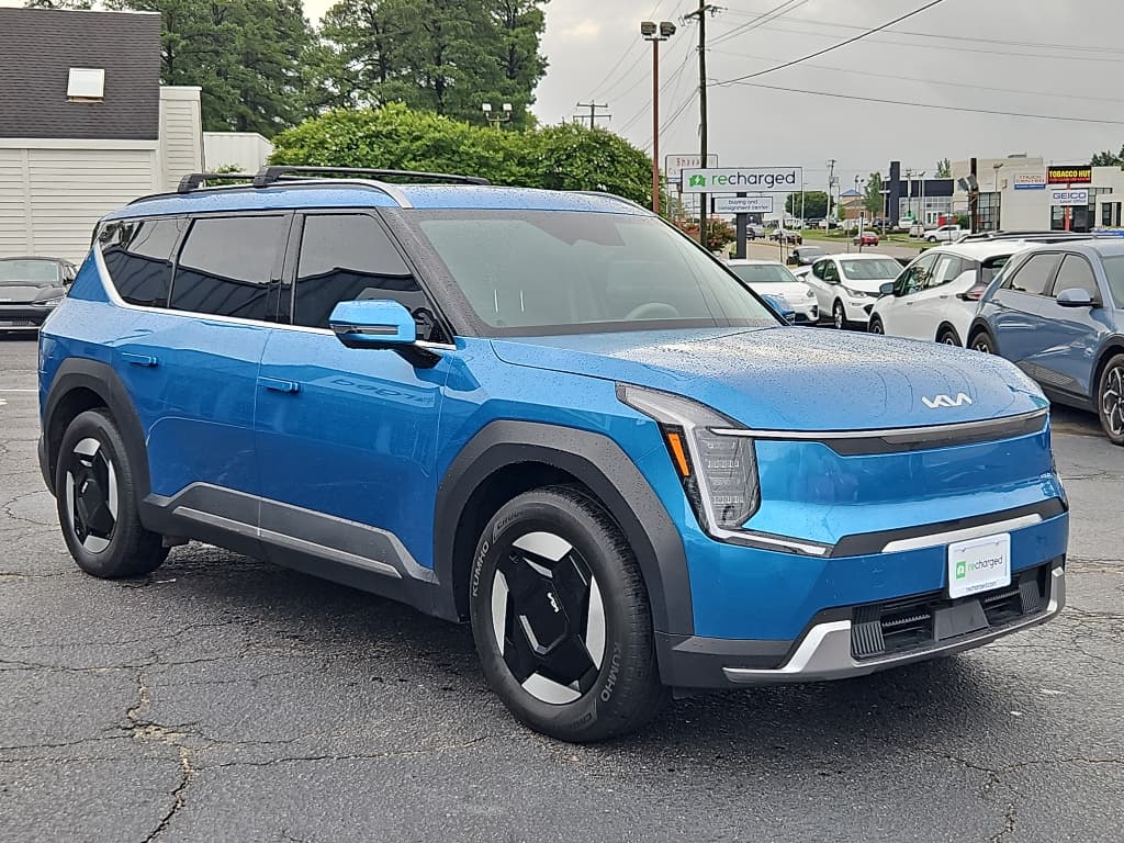 2024 Kia EV9 view 4