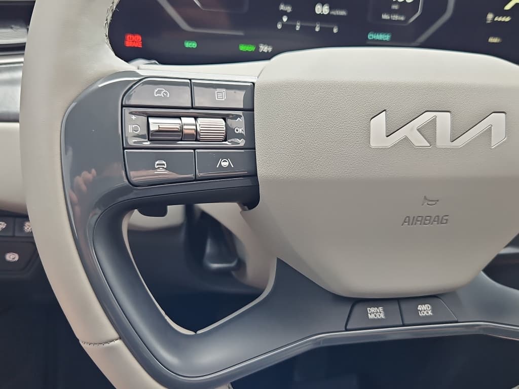 2024 Kia EV9 view 9