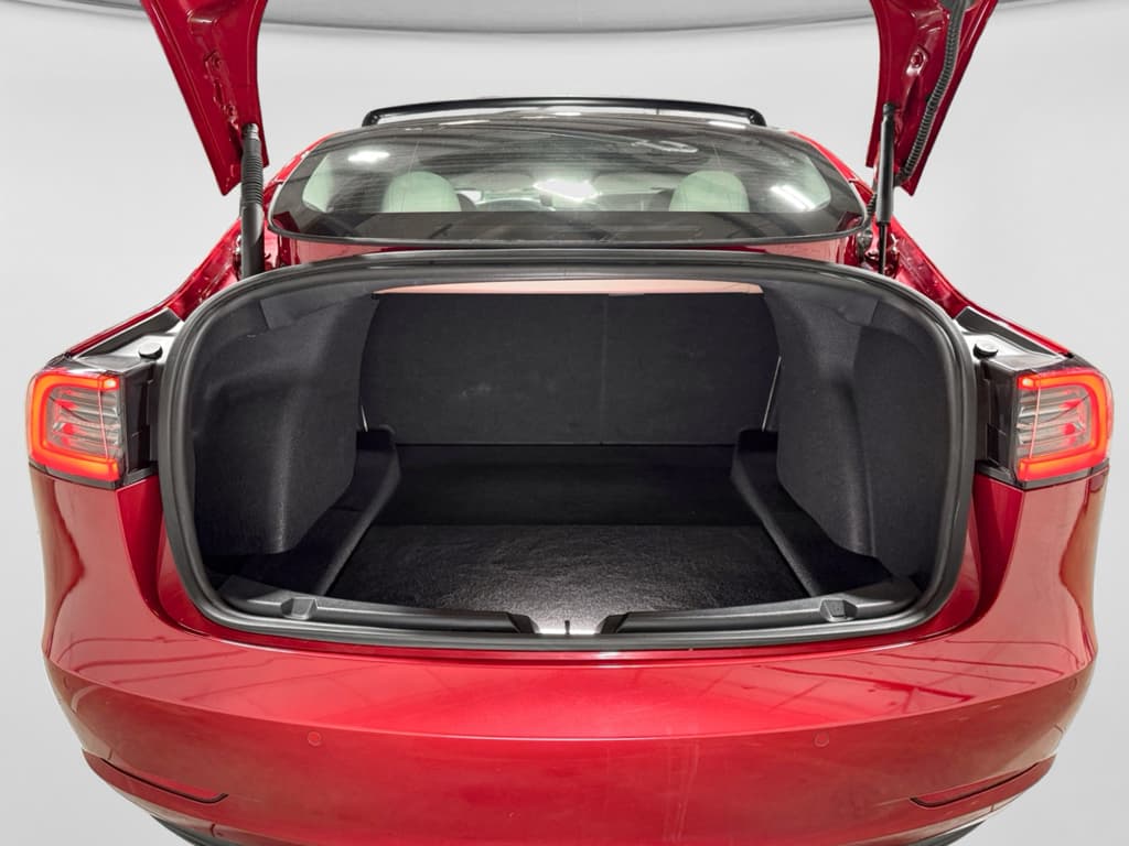 2021 Tesla Model 3 view 26