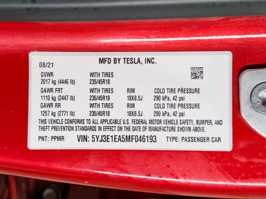 2021 Tesla Model 3 view 28