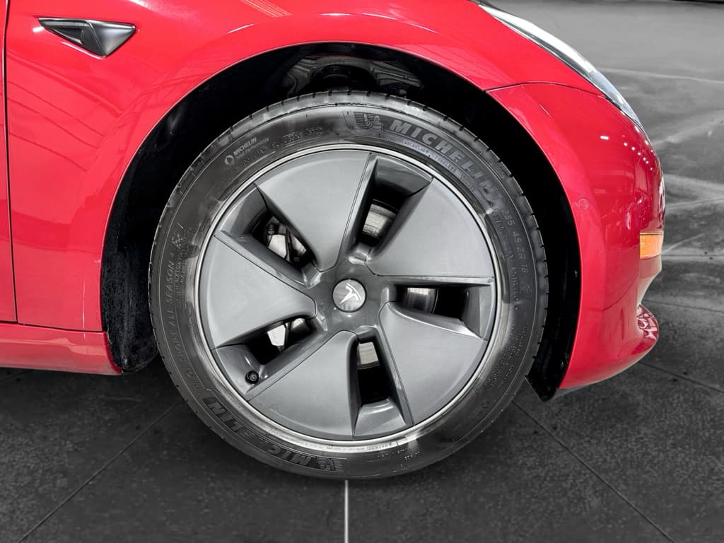 2021 Tesla Model 3 view 34