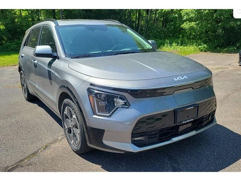 2023 Kia Niro EV view 6
