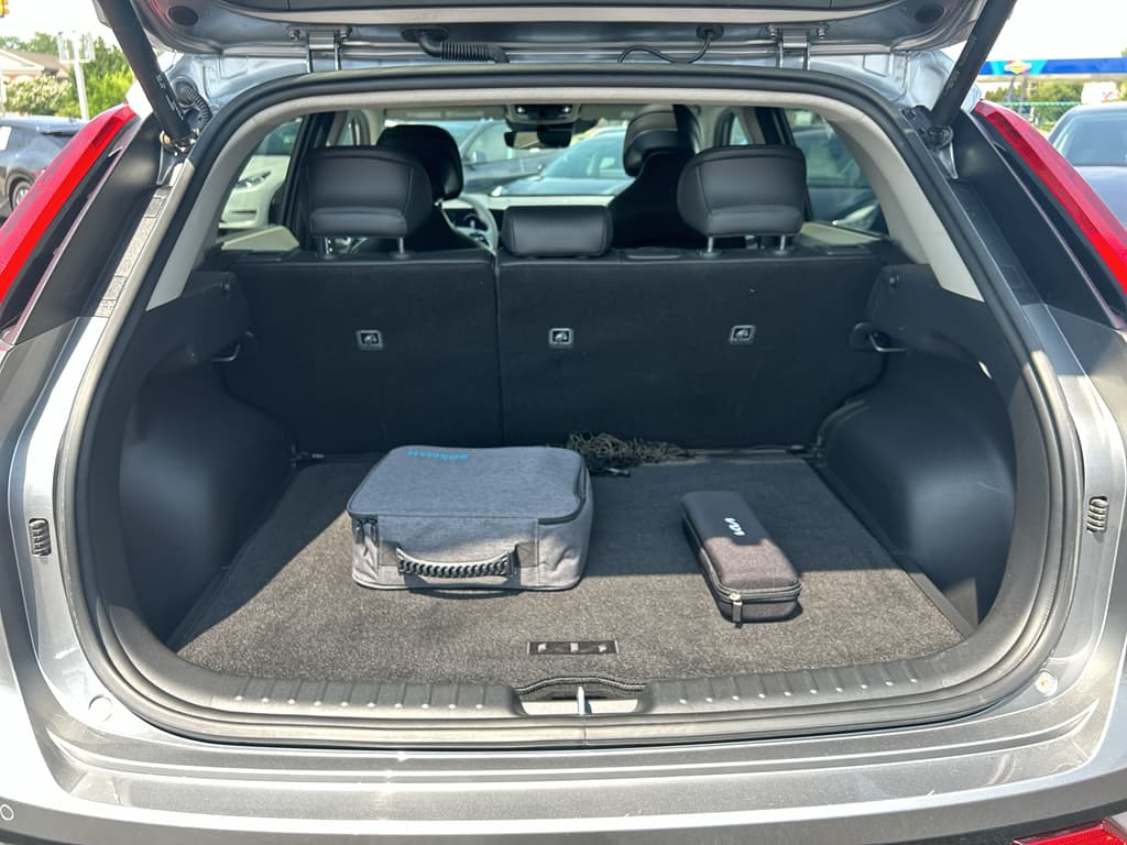 2023 Kia Niro EV view 21