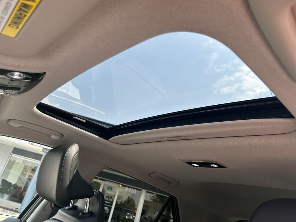 2023 Kia Niro EV view 19
