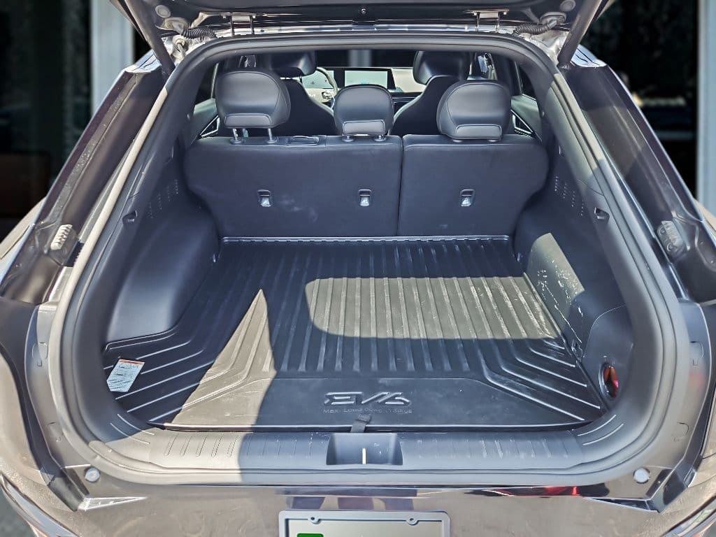 2022 Kia EV6 view 24