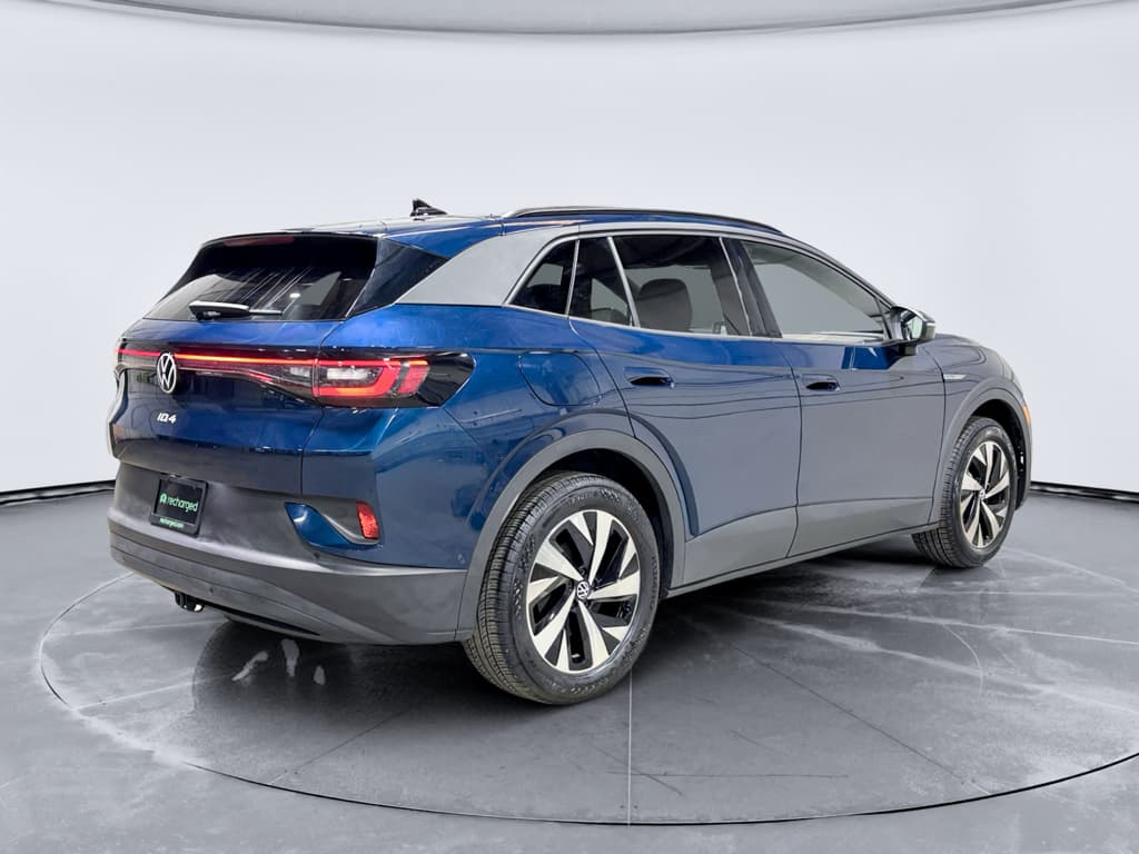 2023 Volkswagen ID.4 view 3