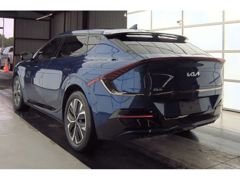 2022 Kia EV6 view 2