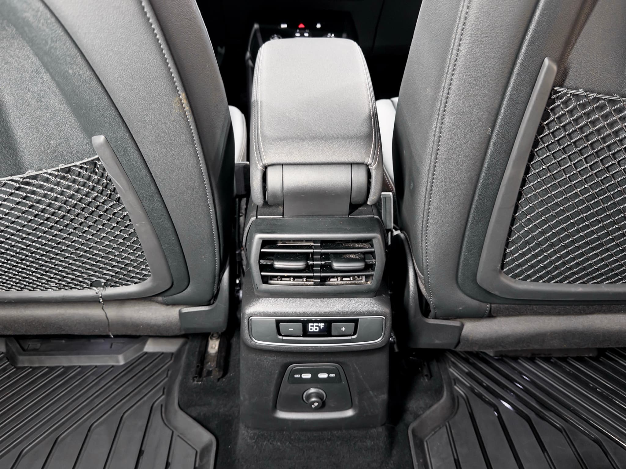 2022 Audi Q4 e-tron view 22