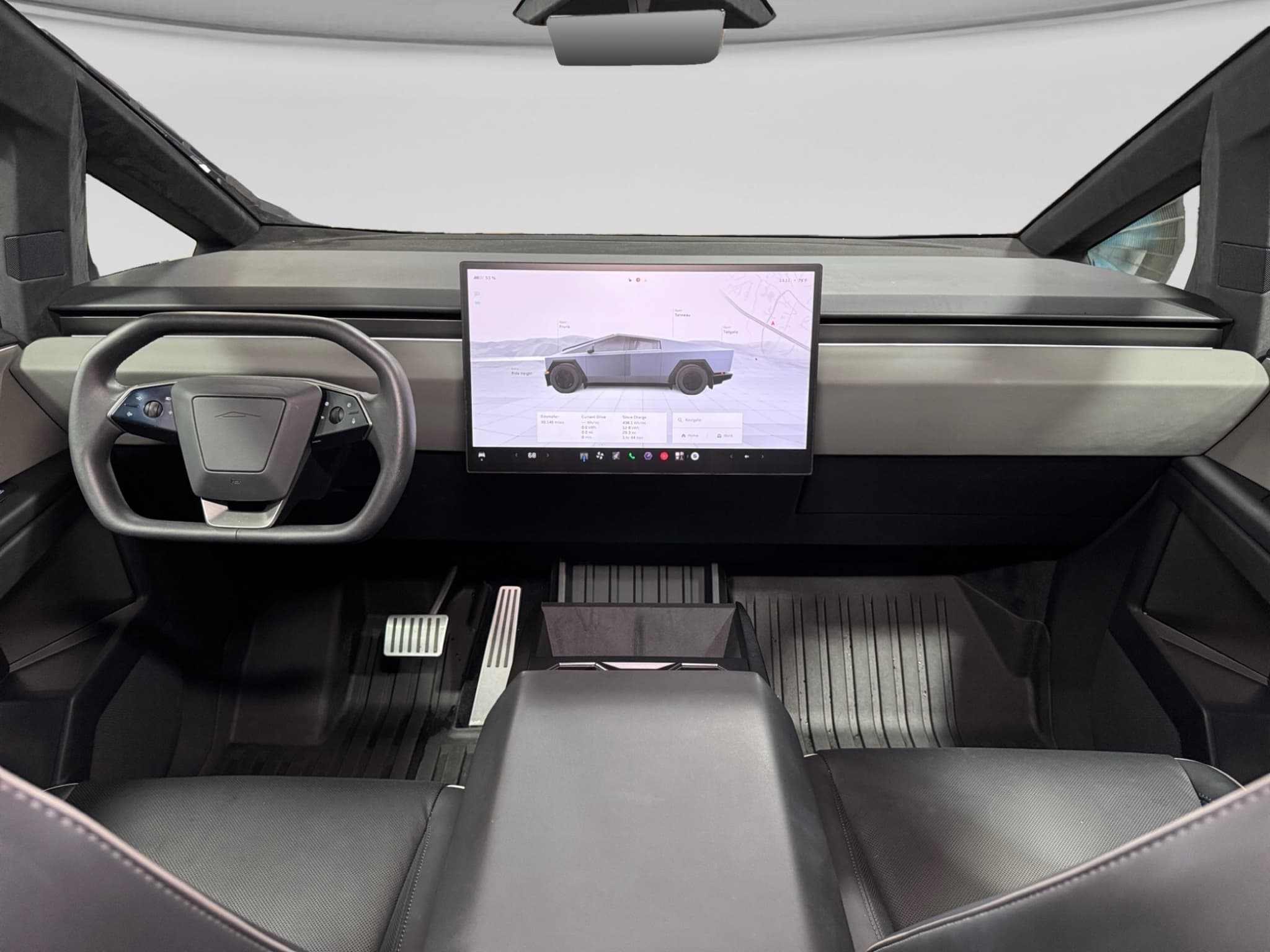 2024 Tesla Cybertruck view 15