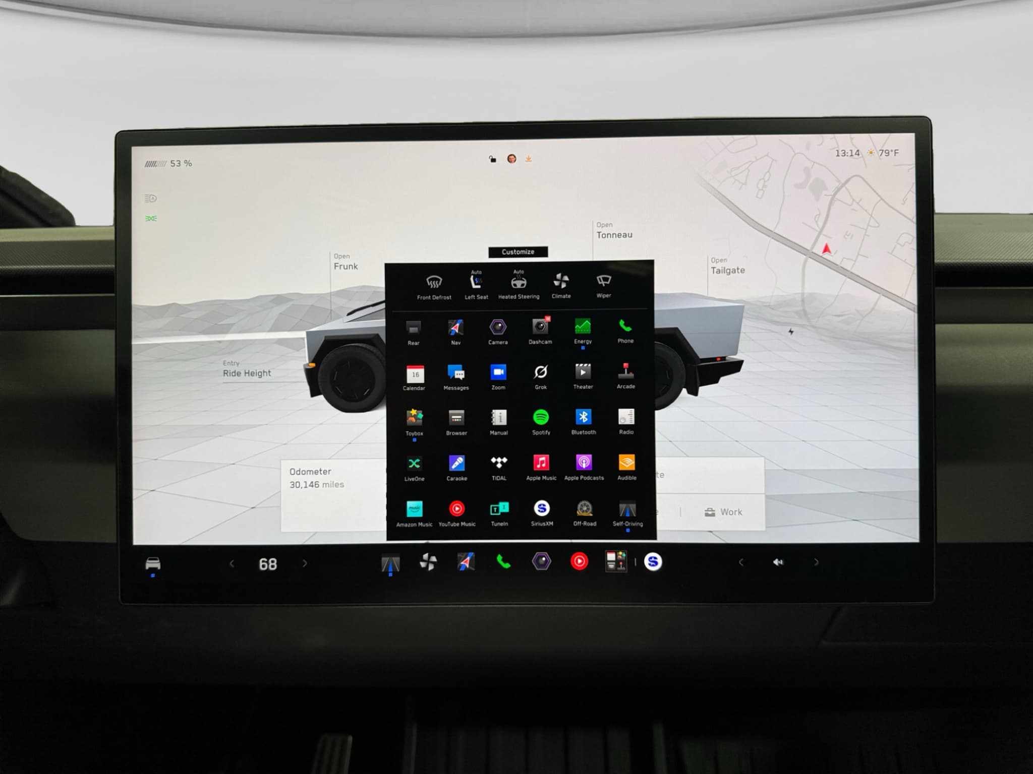 2024 Tesla Cybertruck view 10