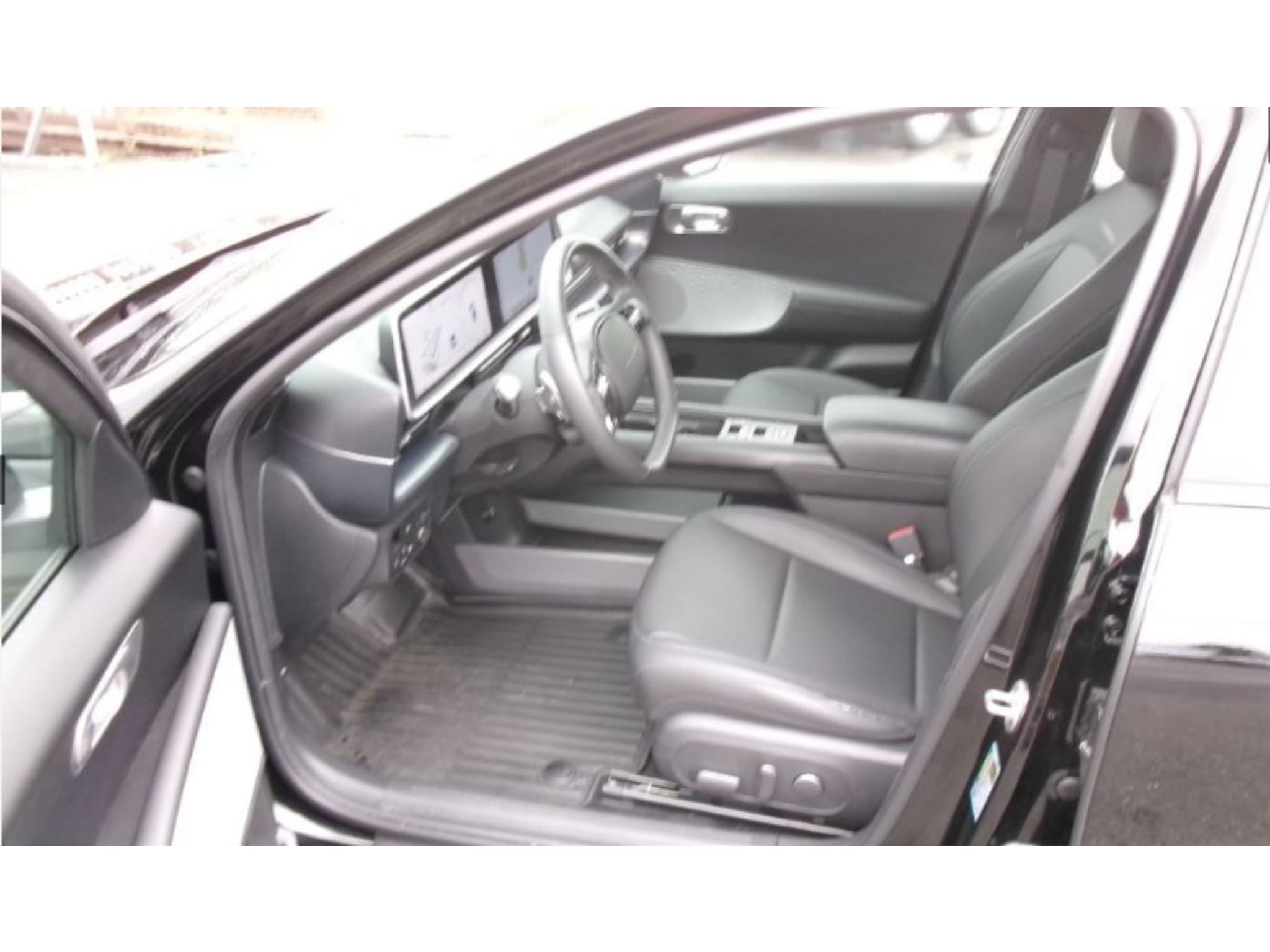 2023 Hyundai IONIQ 6 view 5