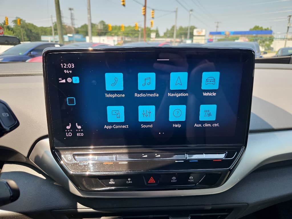 2021 Volkswagen ID.4 view 12