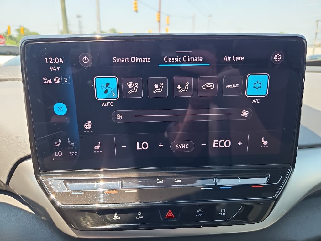 2021 Volkswagen ID.4 view 16