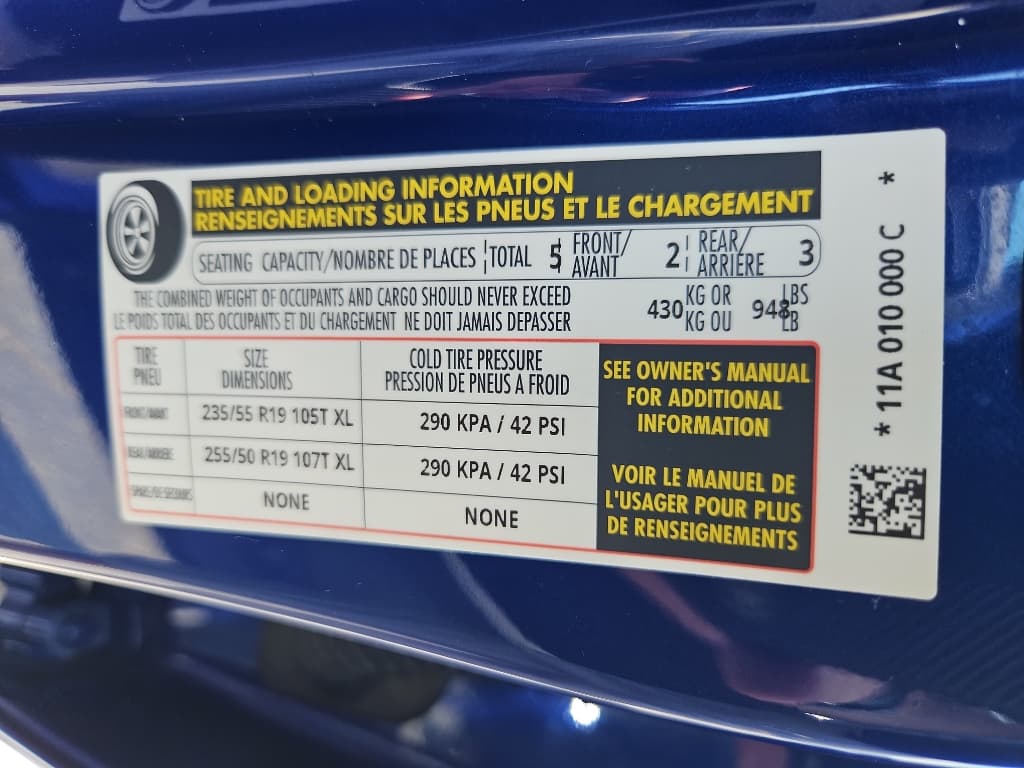 2021 Volkswagen ID.4 view 25