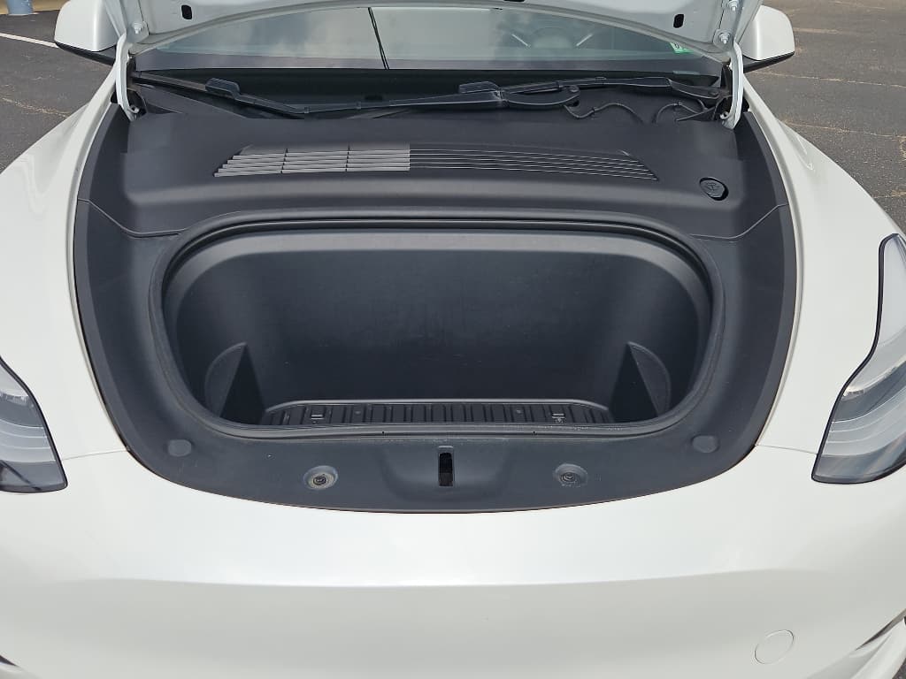 2020 Tesla Model Y view 20