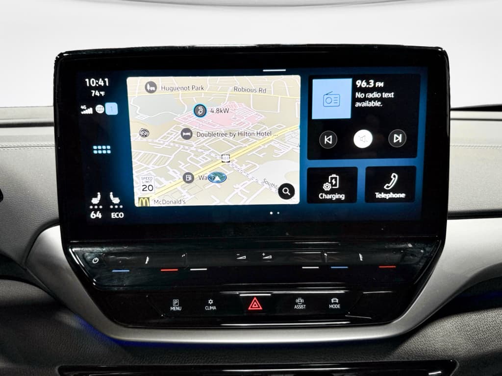 2023 Volkswagen ID.4 view 11