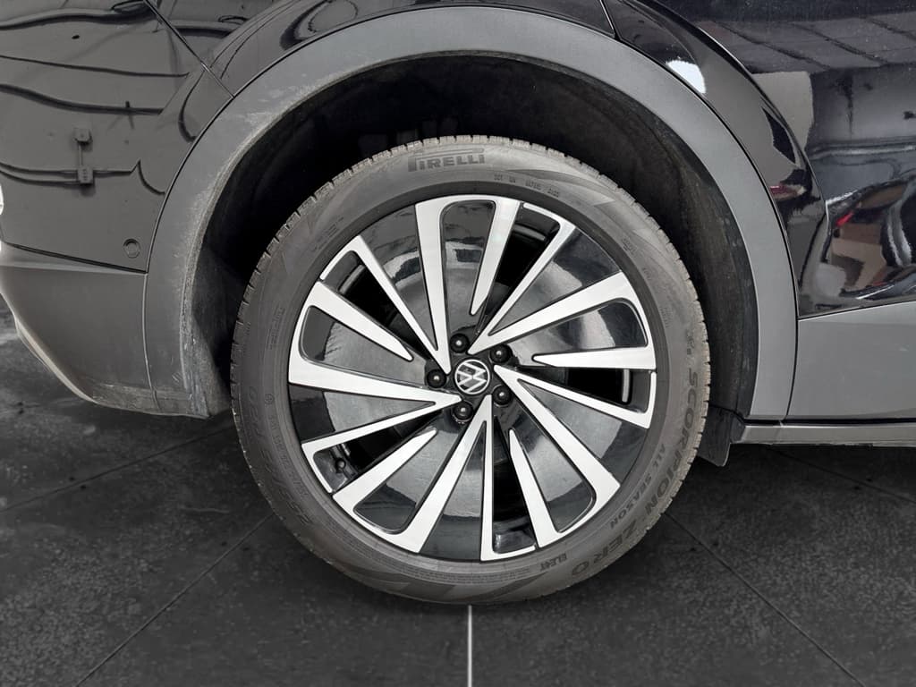2023 Volkswagen ID.4 view 36