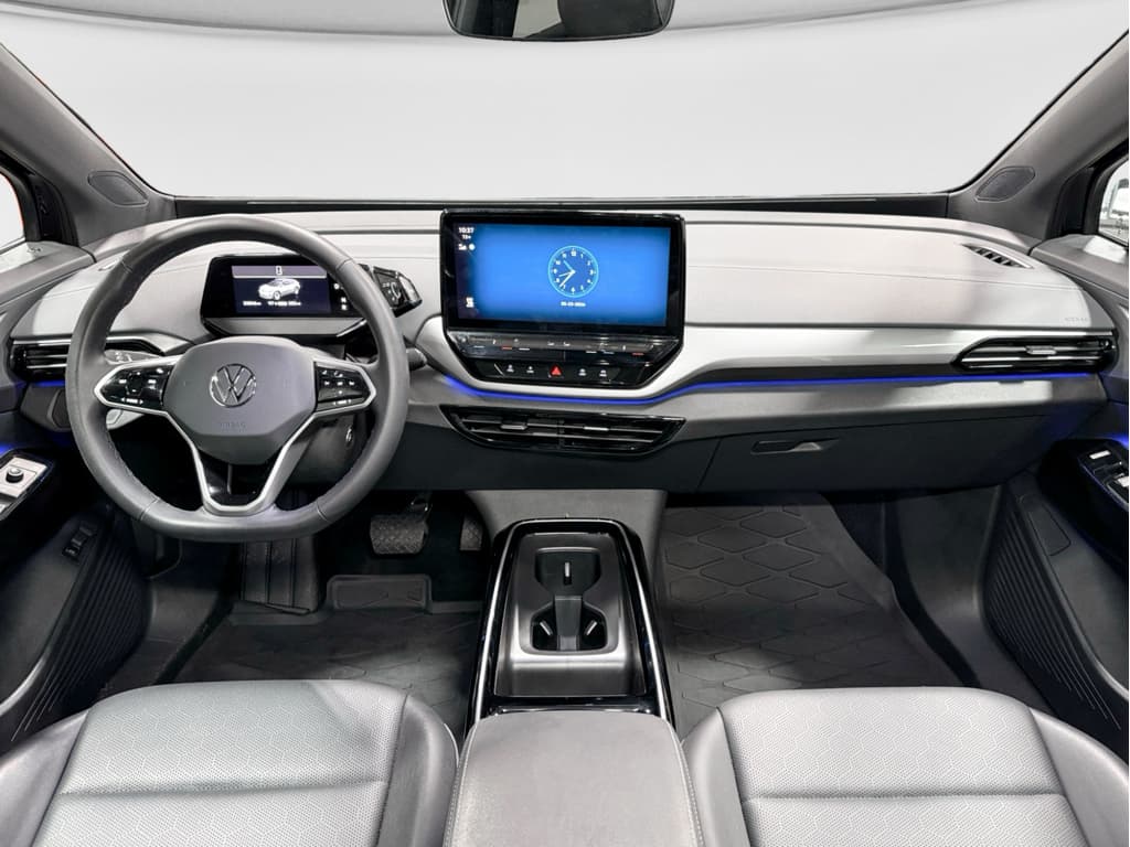 2023 Volkswagen ID.4 view 17