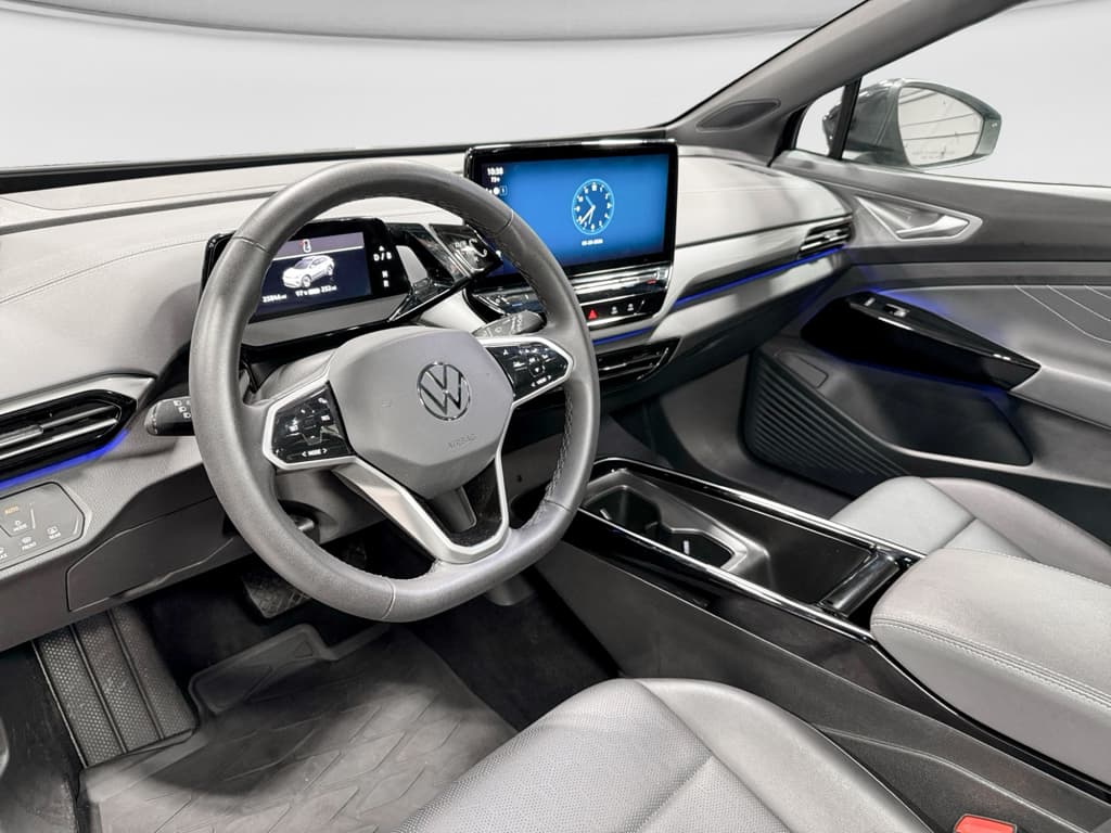 2023 Volkswagen ID.4 view 19