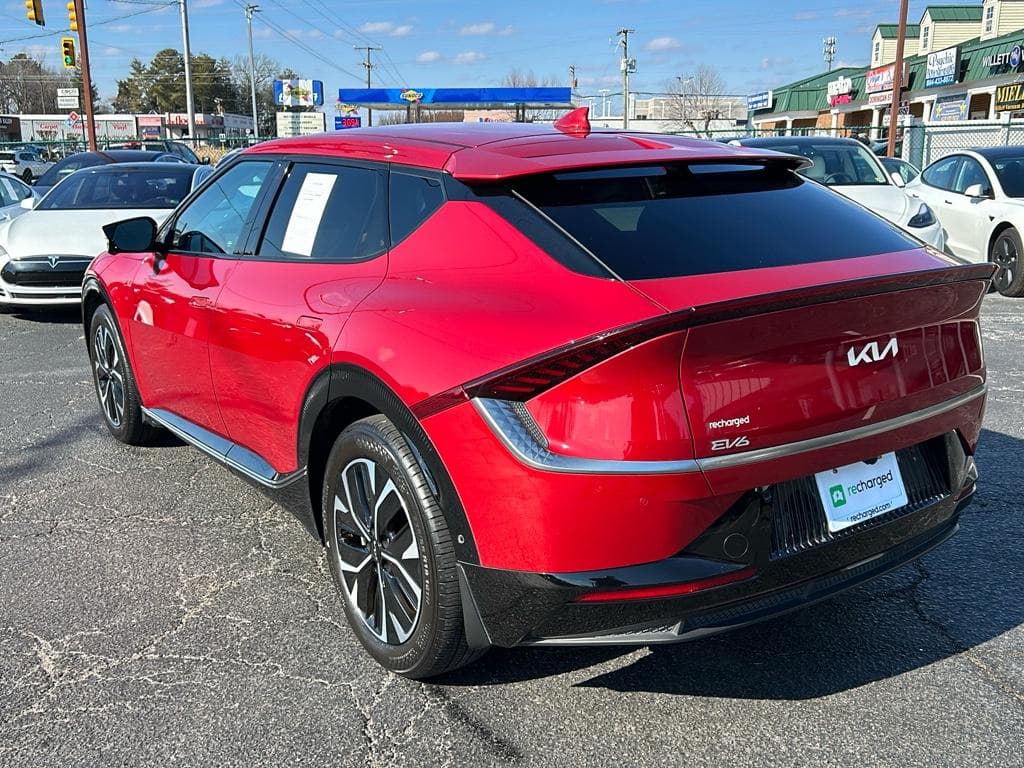 2022 Kia EV6 view 2